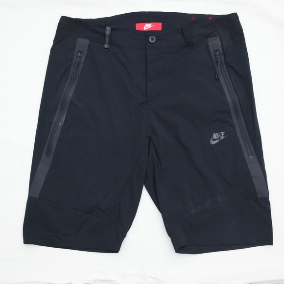 nike shorts with zipper